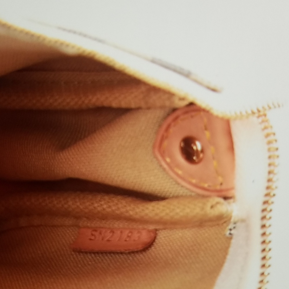 Authentic Louis Vuitton eva clutch - Picture 7 of 8